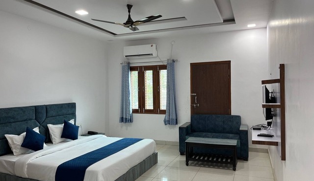 Hotel Surya Inn