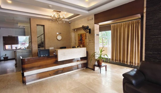 Hotel Surya Palace