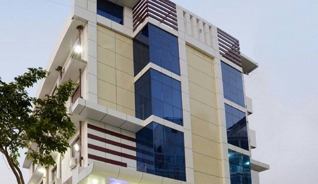 Hotel Taj Galaxy, Agra (A Boutique Hotel)