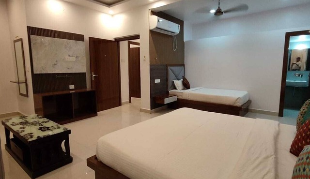 Hotel Tathagat International