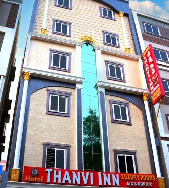 HOTEL THANVi INN