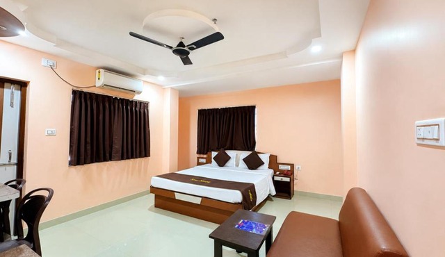Hotel The Four Square