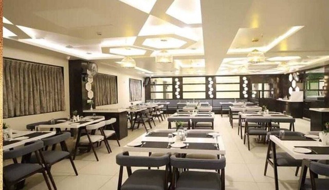 Hotel The Grand Kaushalya