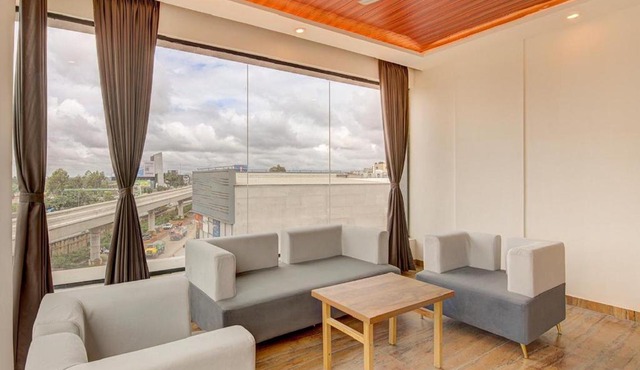 Hotel Tree Suites Next Airport Inn in Bangalore