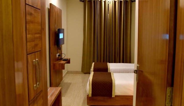 Hotel Triveni Residency Near SMS Stadium in Jaipur