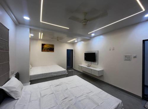 Hotel Tulsi