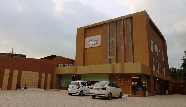 HOTEL TULSI