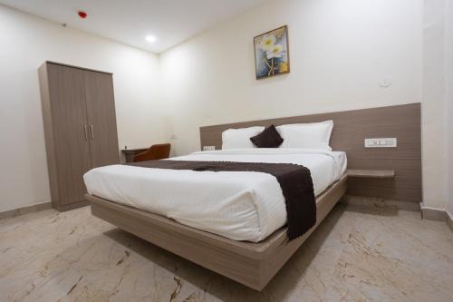 Hotel V Grand