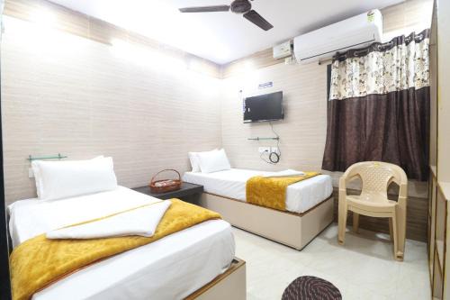 HOTEL VALLABHA RESiDENCY