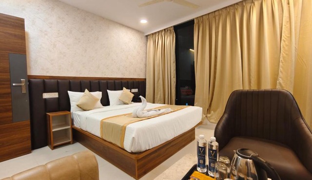 Hotel Vamshi Grand