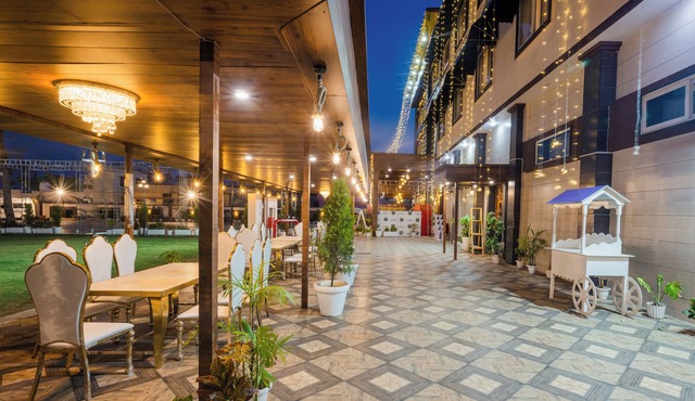 Hotel Vasdaa Grand