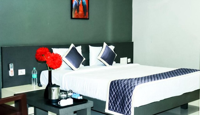 HOTEL VJR