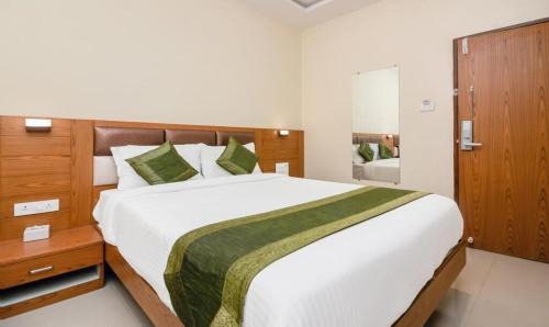 Hotel Volga Plaza in Mumbai