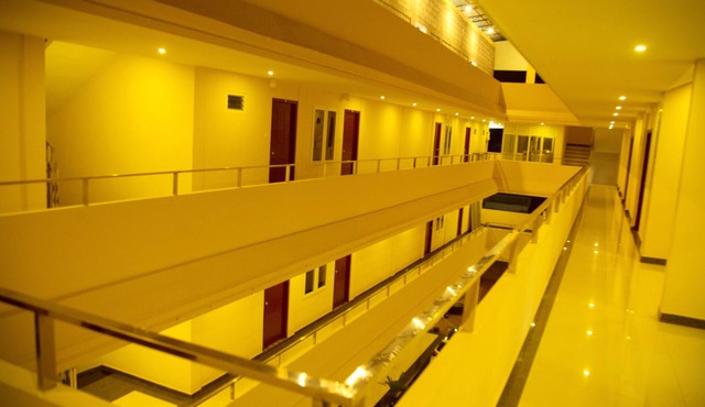 Hotel Wayanad Square