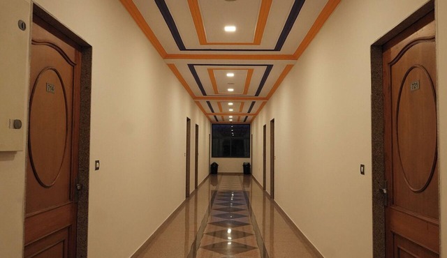 Hotel White Lotus