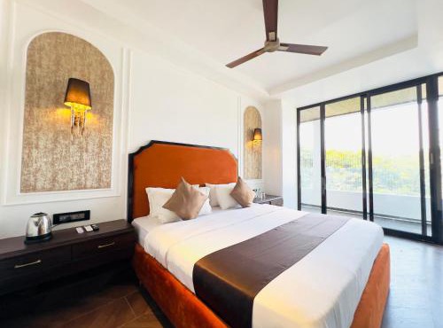 Hotel White Pearl - Colaba Mumbai