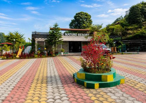 HR The nature resort