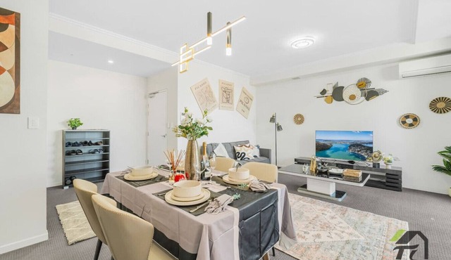 Hurstville CBD 2B2B Apartment
