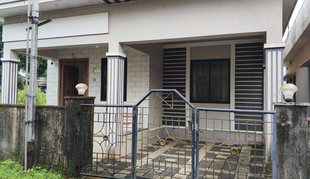 Independent Homes- Chandransh Homestay