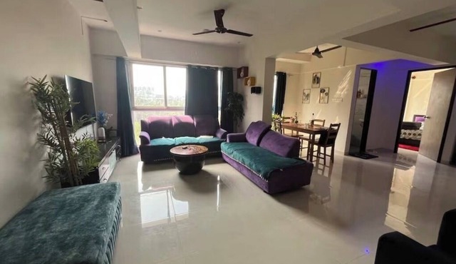 Indigo Tides ,Luxe 2BHK , Steps to the Beach