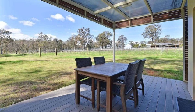 Ironbark Hill Villa 6