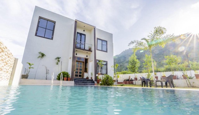 Ish Villa : 3 BHK Pool Villa in Udaipur