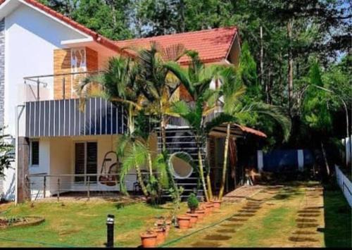 iSTAYS - Luxe Villa, Yercaud