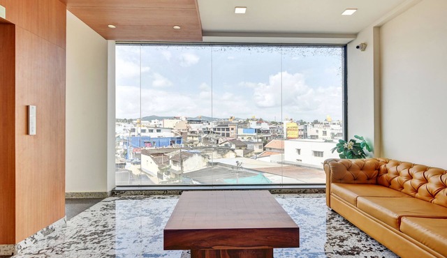 Itsy Hotels Shrey'S Inn, 2.5 Kms To Mahatma Gandhi Park