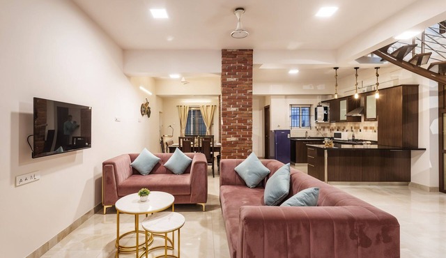 Ivory Petal Penthouse 3BHK in Bangalore by Homeyhuts