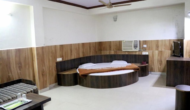 Jain Residency