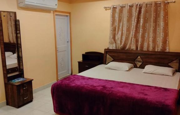Jaishri om banna sa home stay