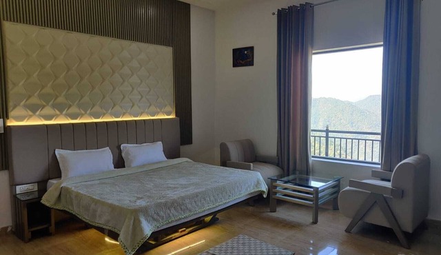 Jaitak Resort By Pine