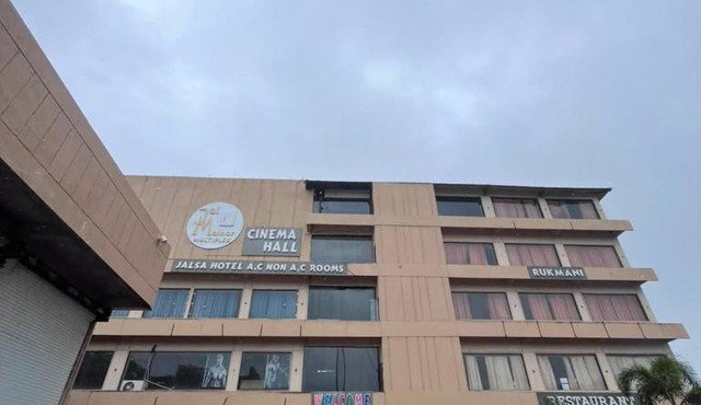 Jalsa hotel