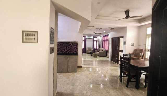 Jamesville-4BHK Villa, Wi-Fi, SmartTV - CityCentre