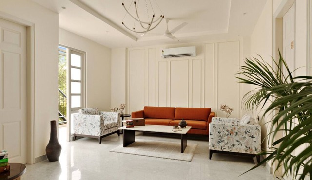 Jamunvilla, 4-BHK Vyapaar Kendra ,C 1081 A Sushant Lok 1 Gurgaon Haryana 122009