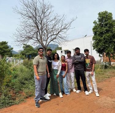 Jani and jai little home, adhiyogi, Isha, Dual AC x2 room villa