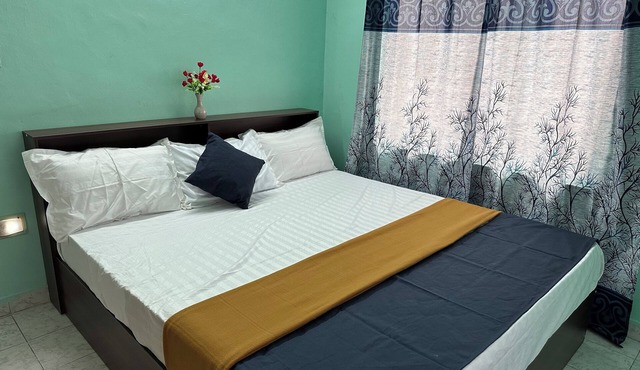 Jasmine Beach Stay 2BHK apartment on Beach Road in brilliant Vizag w/WiFi + 3xAC
