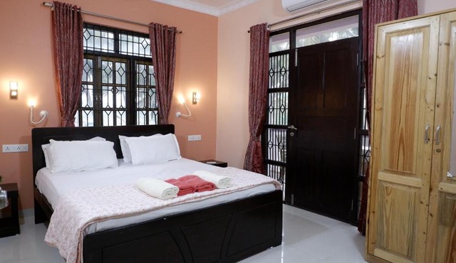 Jasmine Guest House