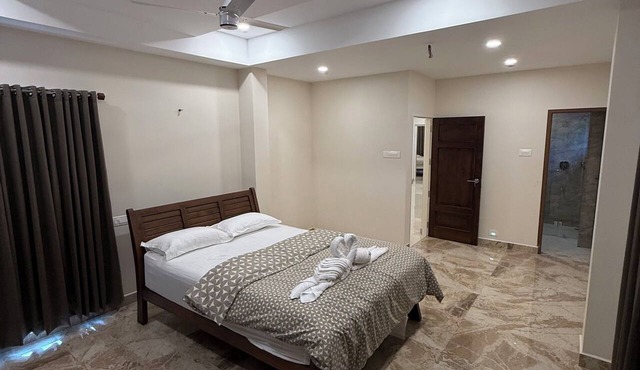 JDMX Park Villa #1 Free Breakfast, Near Thommankuthu Waterfalls & Vagamon