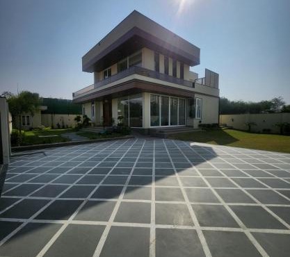 JK House