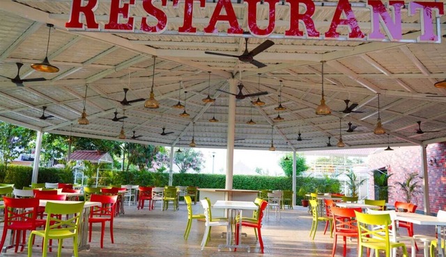 Joy Villa & Resort