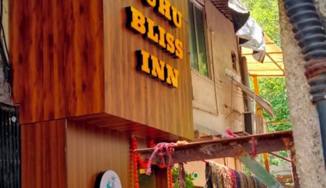JUHU BLISS INN