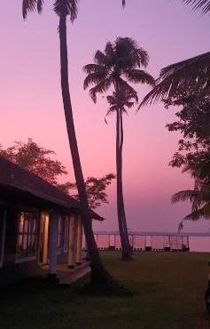 Kadavu - Backwater home near Kumarakom & Kochi