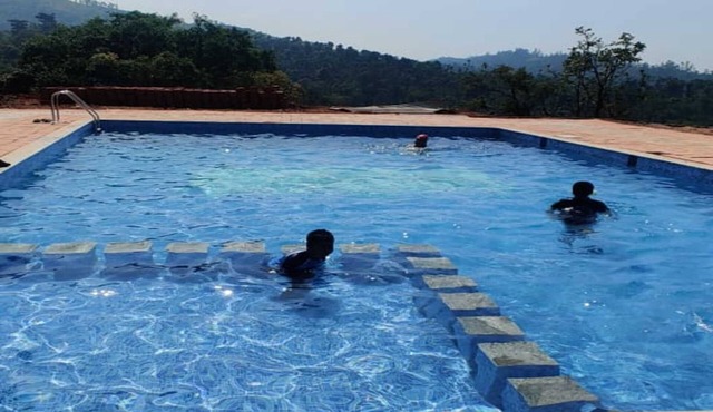 Kadumane Hills Resorts