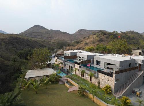 Kaizen Eirene Luxe Villa, Udaipur