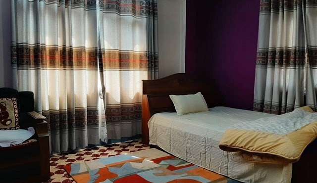 Kantipur Temple Homestay in Tarakeshwar