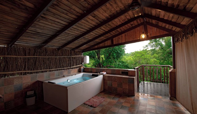 Karhandla Farm and Resort
