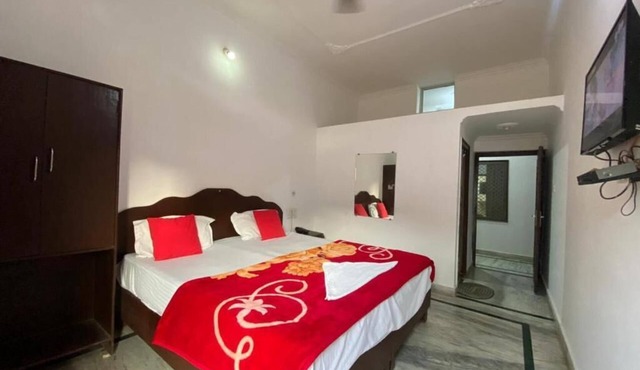 Karma Hostel