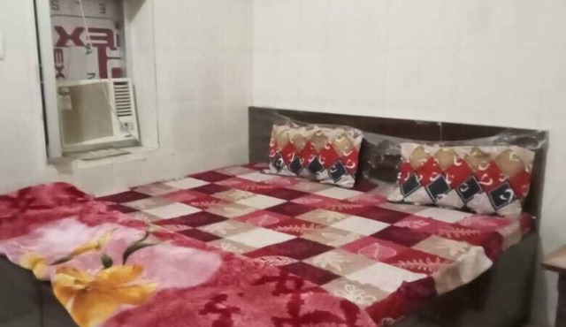 Karni hotel and restaurant in Nohar