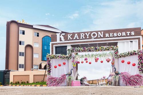 Karyon Resorts